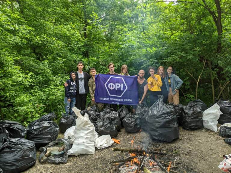 Толока в Ужгороді: 30 мішків зі сміттям підуть на вторинну переробку Акцією «ФРІ Толока» нагадали місту про суттєву проблему – нерегулярне прибирання відходів у публічних місцях